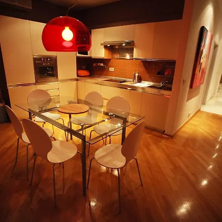 Downtown 60's Penthouse * Saraievo